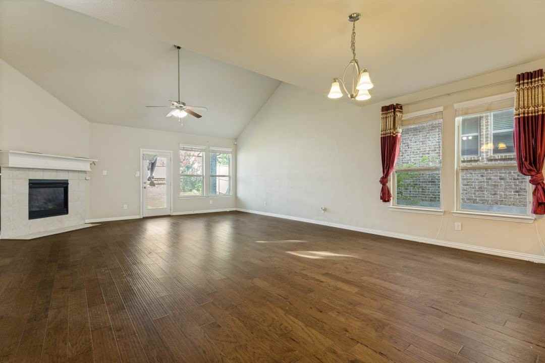 220 Black Alder Dr - Photo 4 of 16