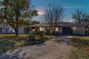 featured image of 406 N Oak Ln