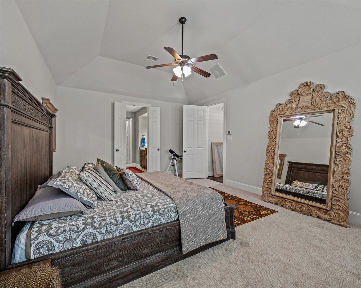 309 Longhorn Dr - Photo 5 of 21