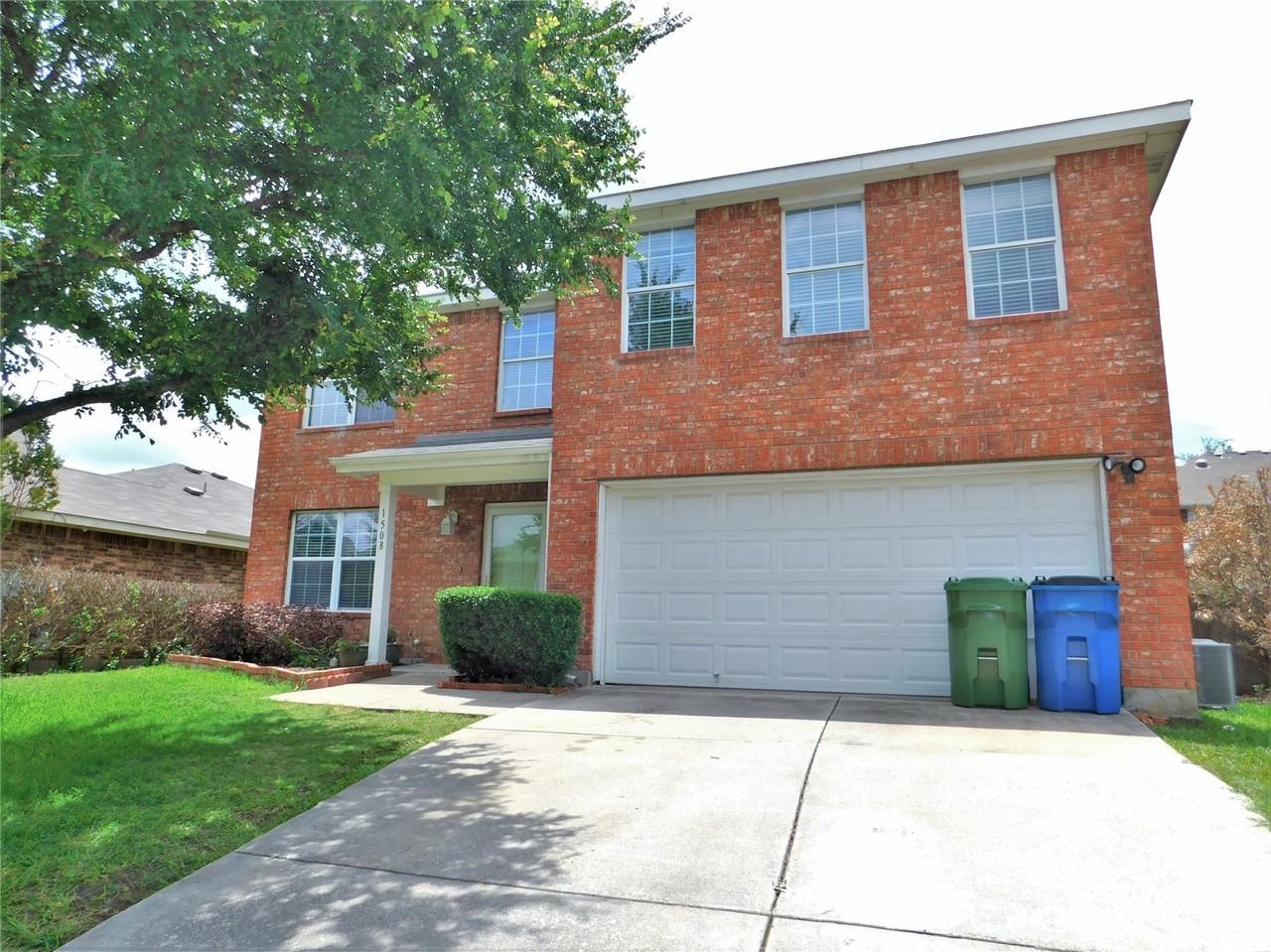 1508 Sequoia Grove Ln - Photo 3 of 27