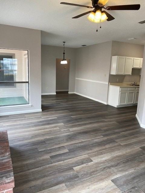 805 Melville Dr - Photo 4 of 13