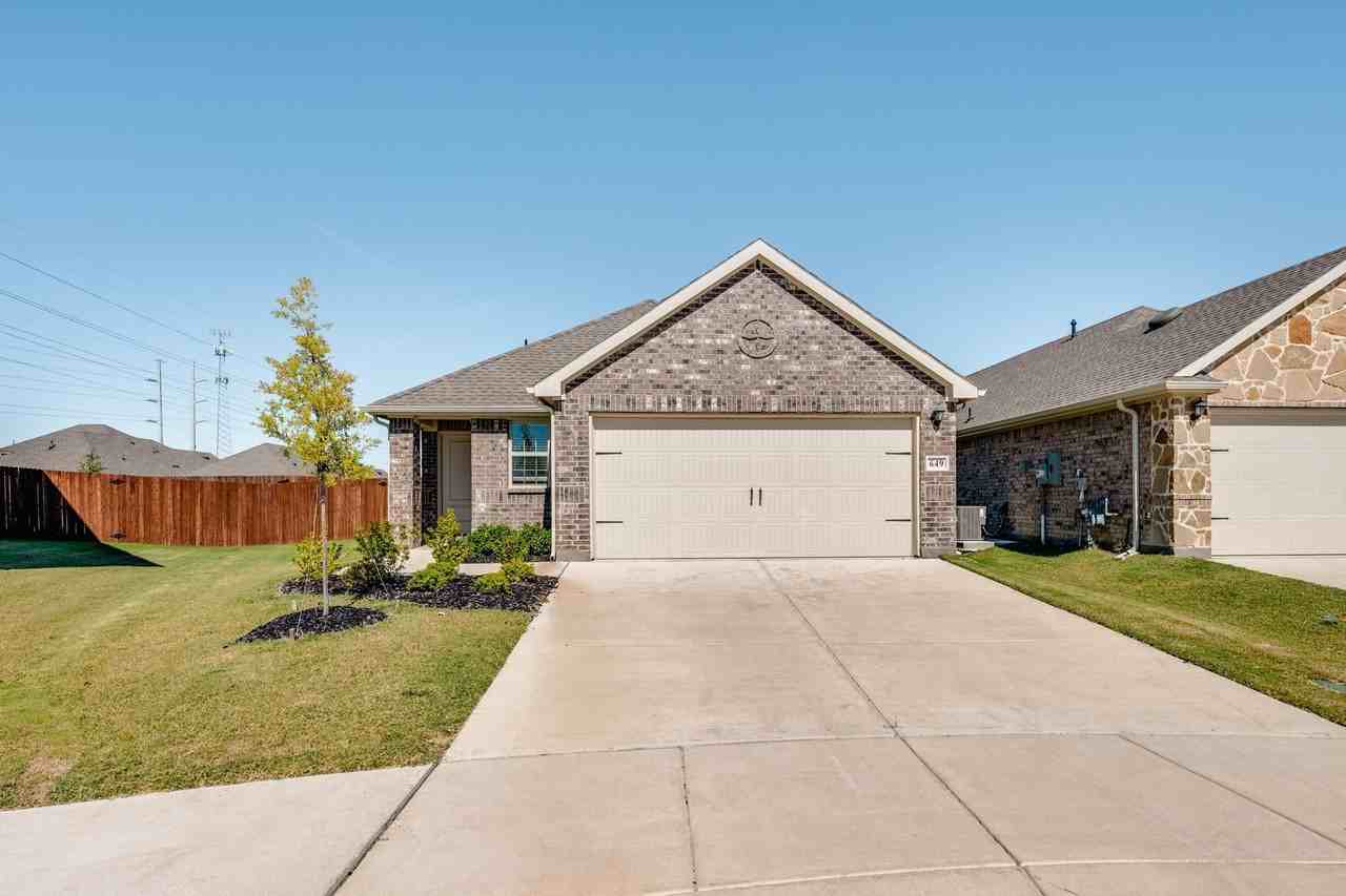 649 Lightheart Ln
