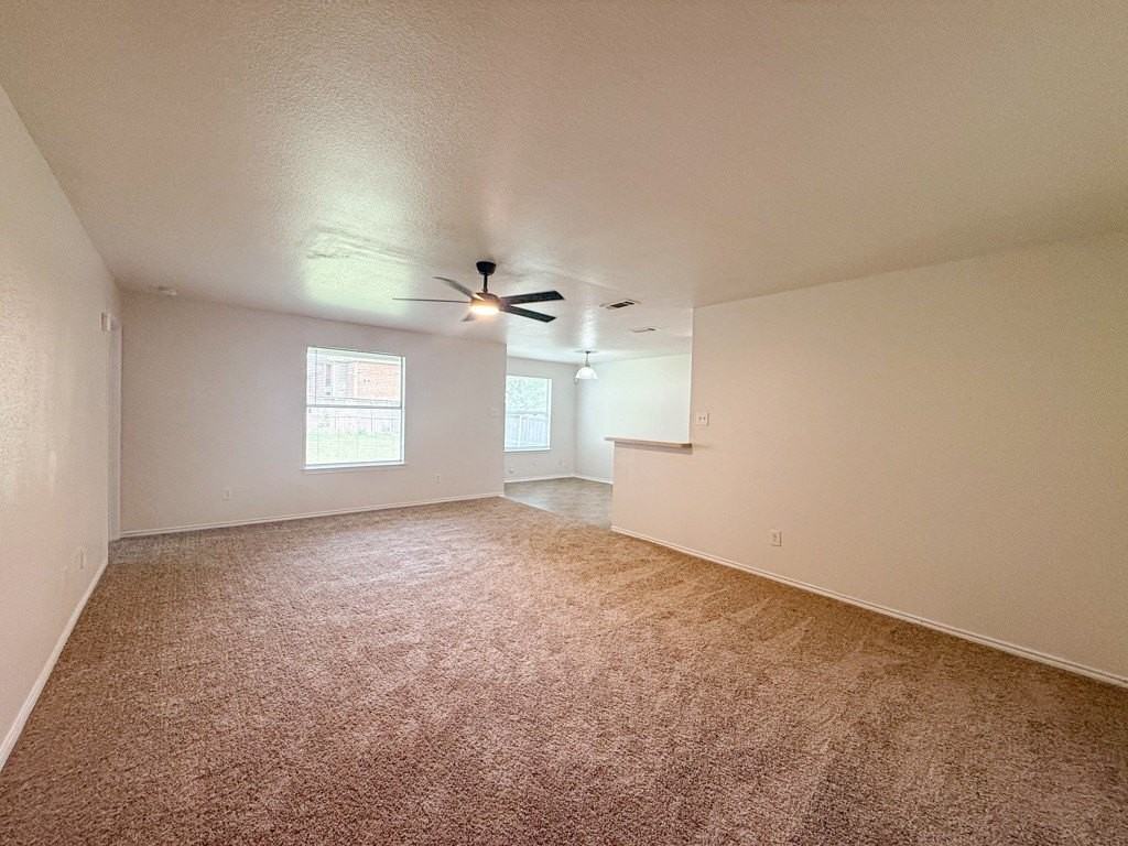 3129 Appaloosa Dr - Photo 3 of 26