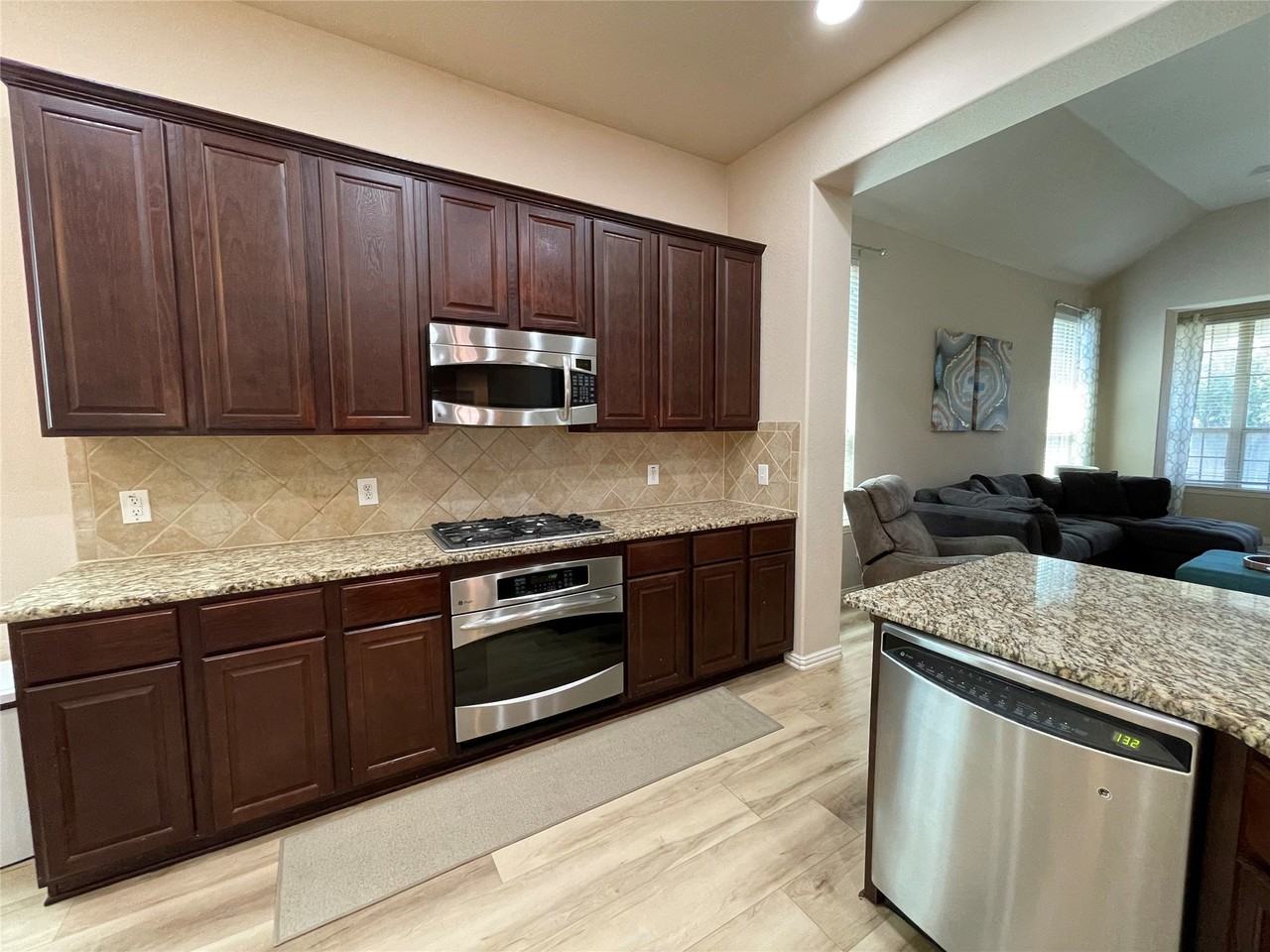 2318 Patriot - Photo 5 of 26