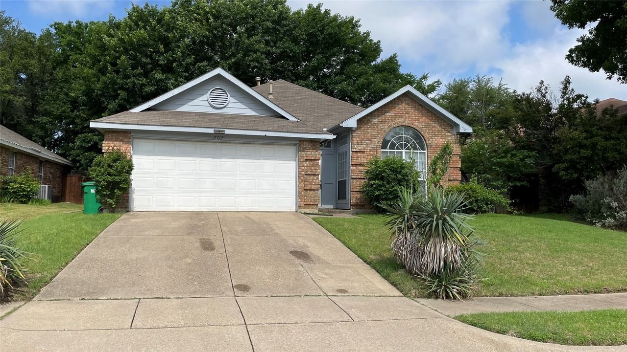 202 Chamblin Dr
