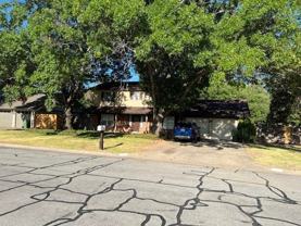 1912 Winewood Ln - Photo 1 of 1