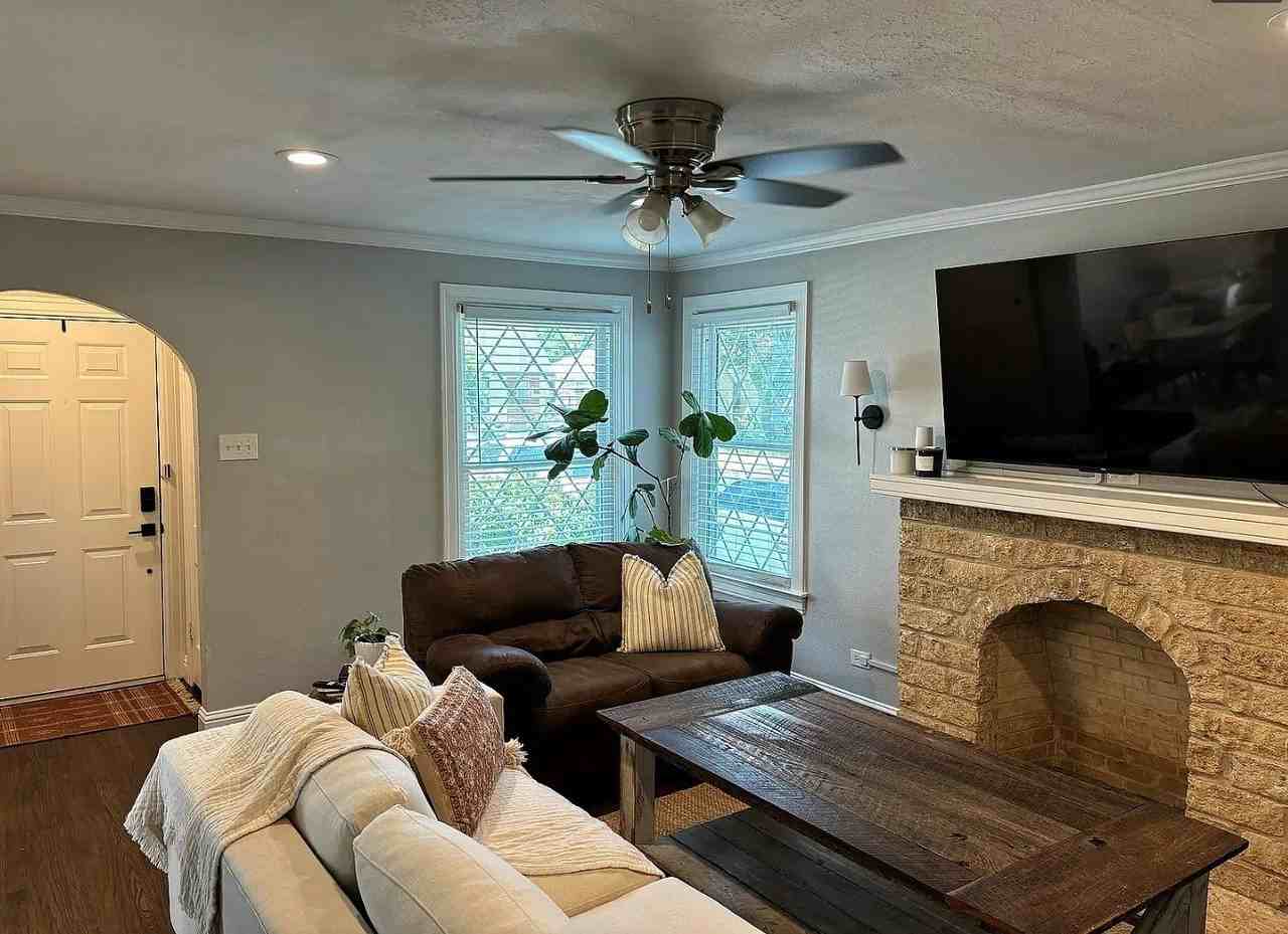 1014 Galloway Ave - Photo 3 of 20