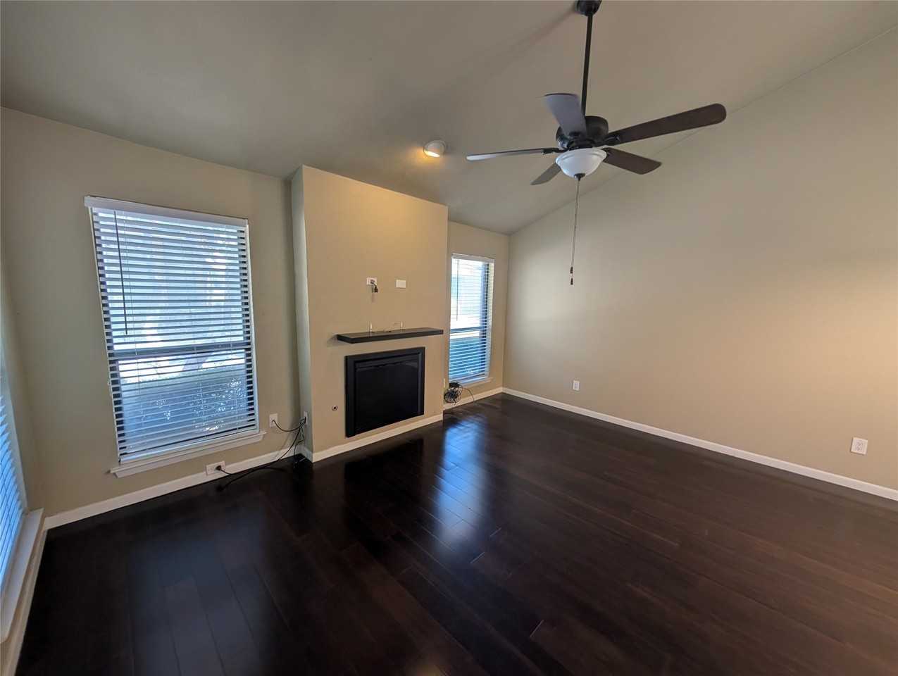 17490 Meandering Way #1005 - Photo 2 of 28