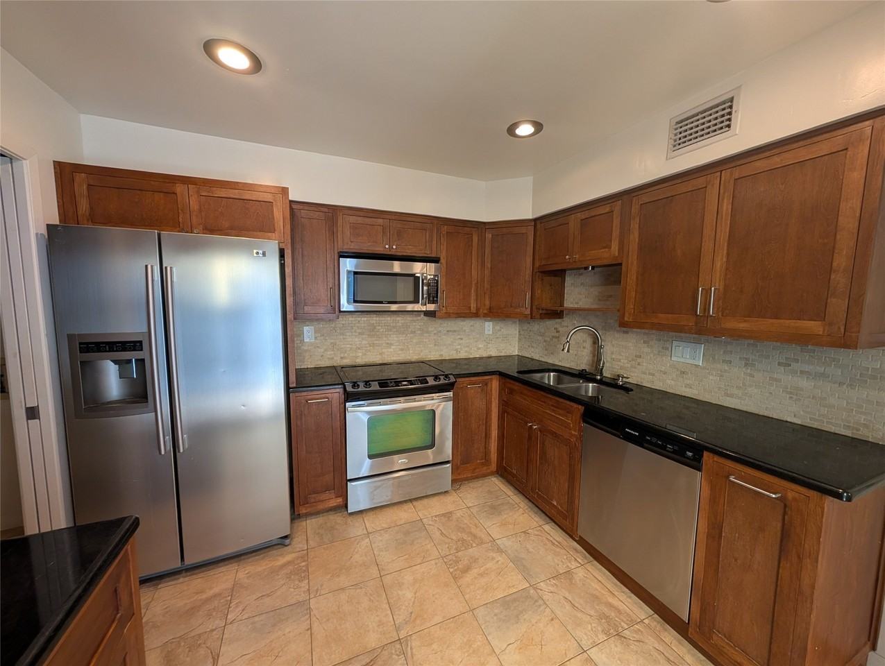 17490 Meandering Way #1005 - Photo 5 of 28