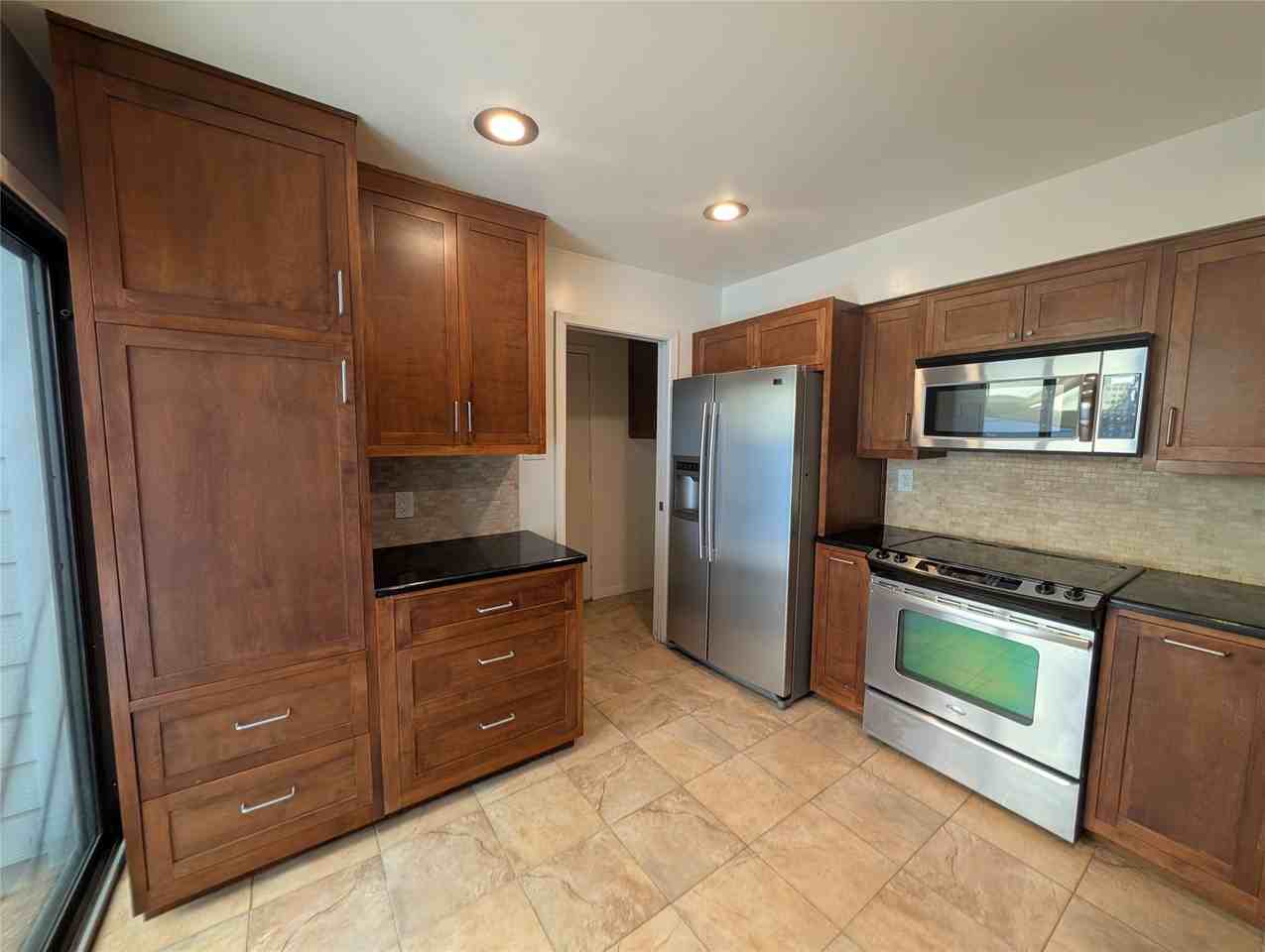 17490 Meandering Way #1005 - Photo 6 of 28