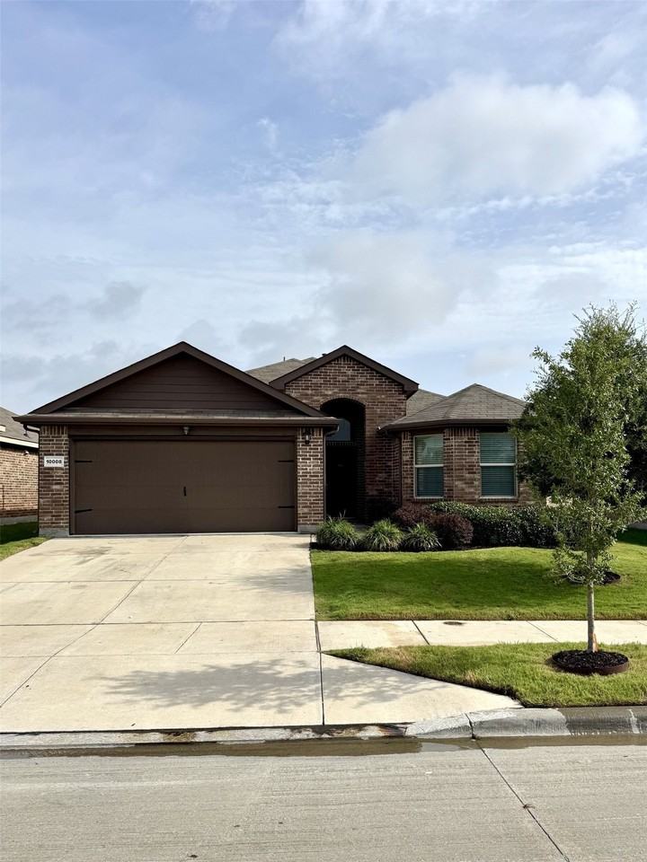 10008 Clemmons Rd