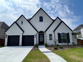 featured image of 2271 Macy Way
