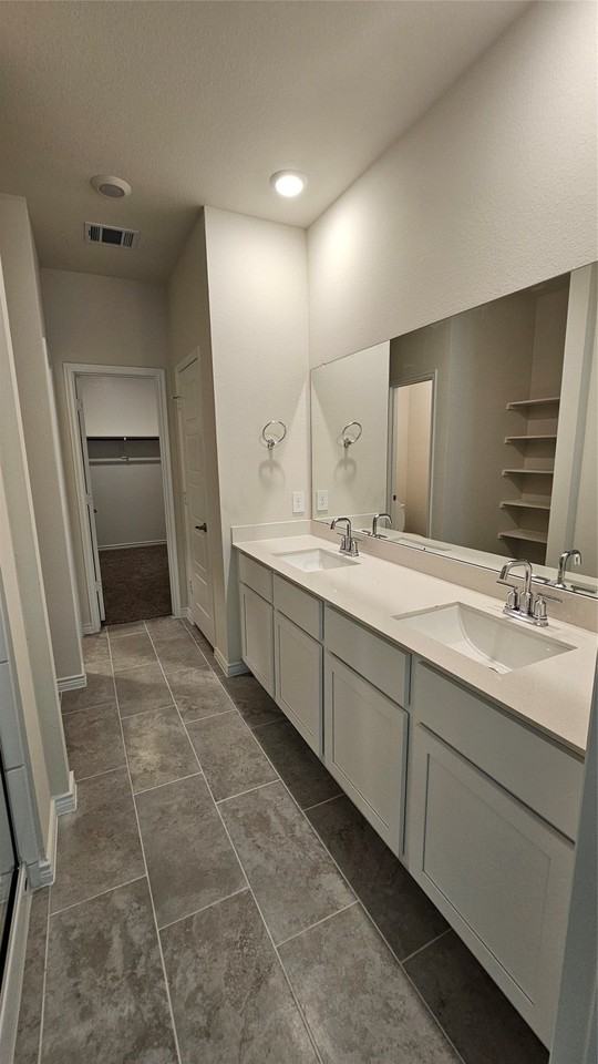 1928 Lostwood Dr - Photo 6 of 13