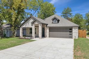 featured image of 512 Frazier St