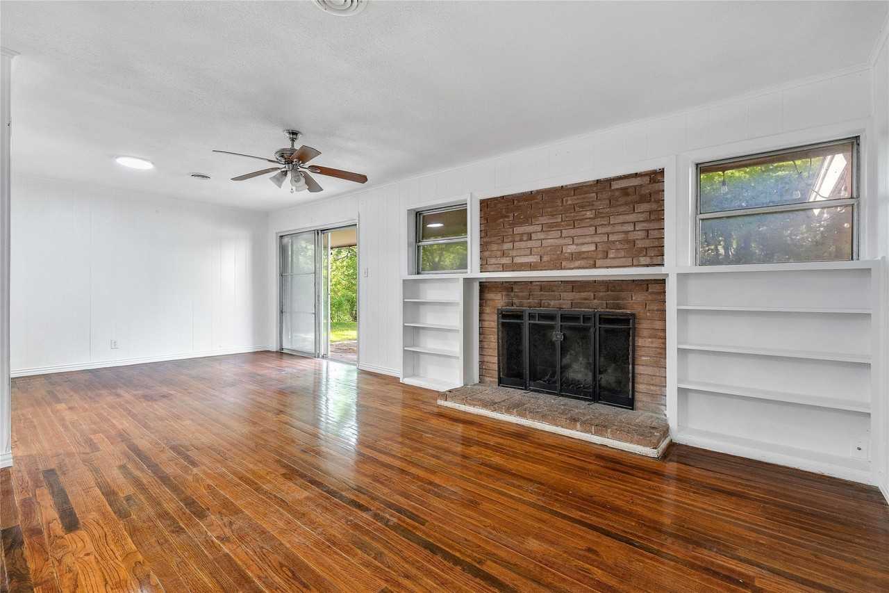 7108 Willis Ave - Photo 6 of 38