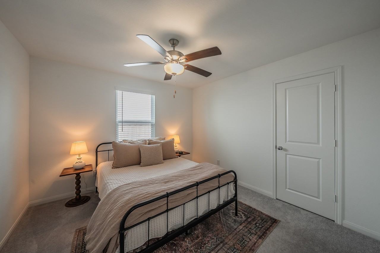 14724 Blanco Bistro Street - Photo 4 of 33