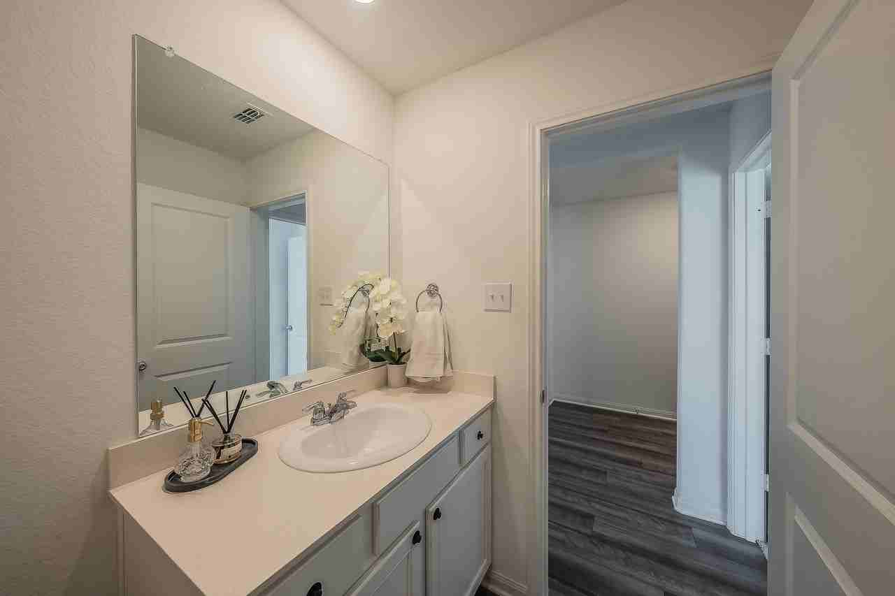 14724 Blanco Bistro Street - Photo 7 of 33