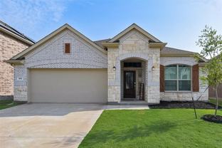 814 Bluewood St - Photo 1 of 1