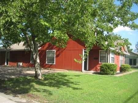 1508 N Preston St - Photo 2 of 25