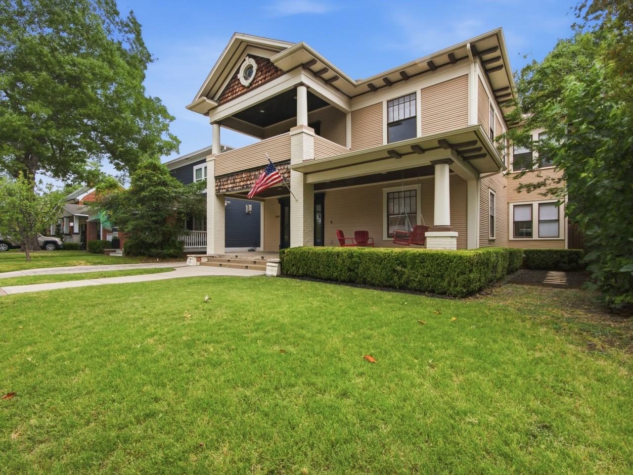 1209 Kings Hwy - Photo 2 of 27