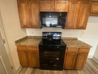 7570 Kings Ridge Rd - Photo 5 of 25