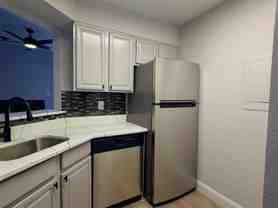 5757 Martel Ave #B05 - Photo 1 of 1