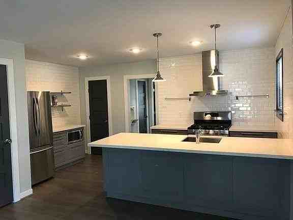 5702 Morningside Ave #B - Photo 2 of 12