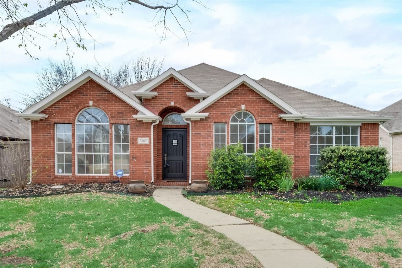 7307 Cresson Dr - Photo 3 of 21