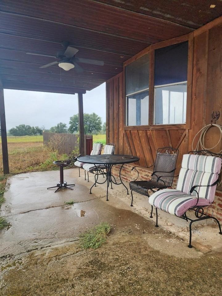 3310 Highway 573 - Photo 4 of 12