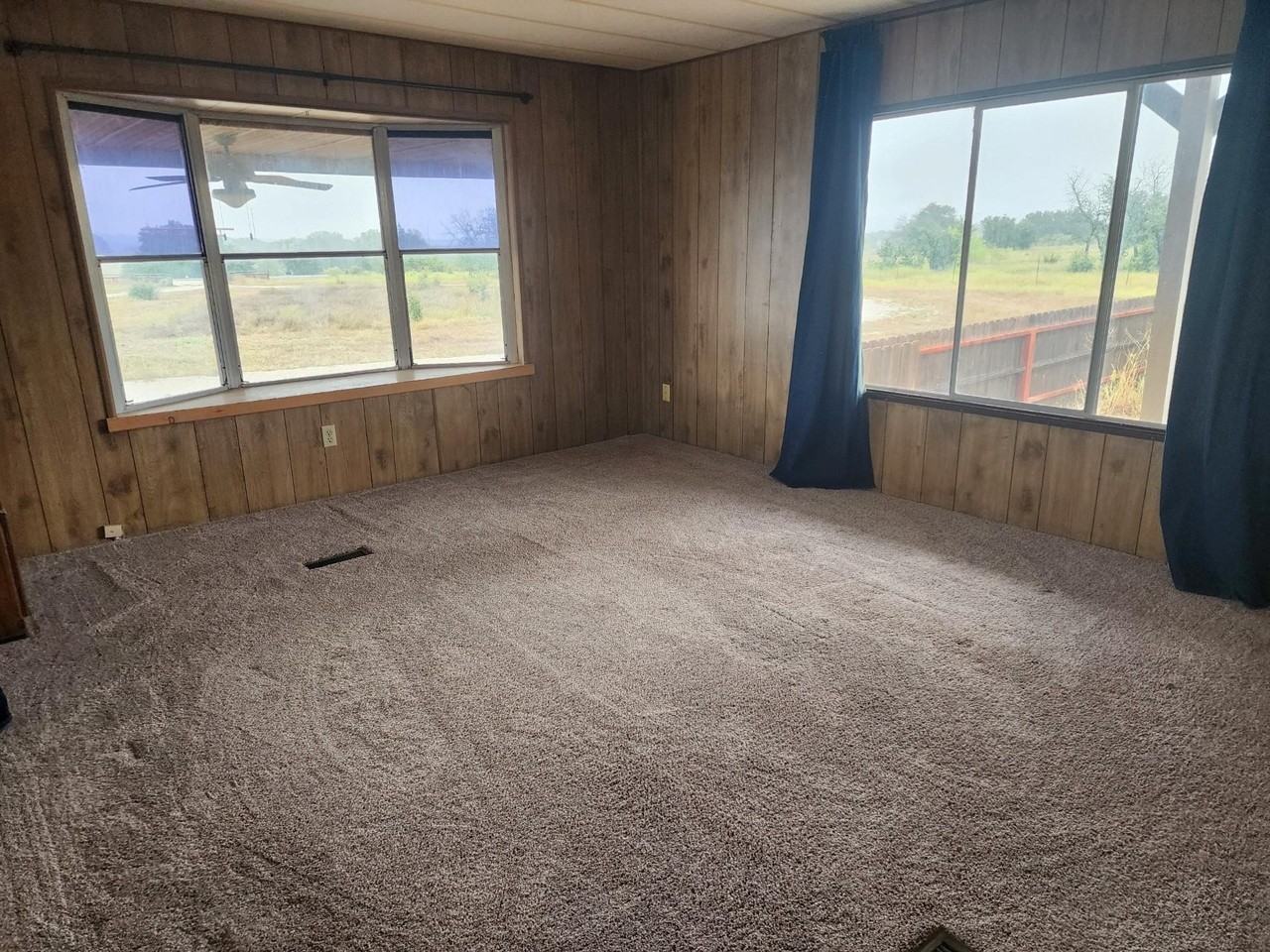 3310 Highway 573 - Photo 7 of 12