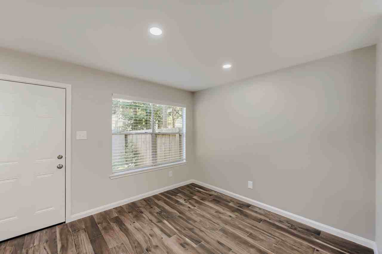 11 Wineberry Pl - Photo 6 of 22