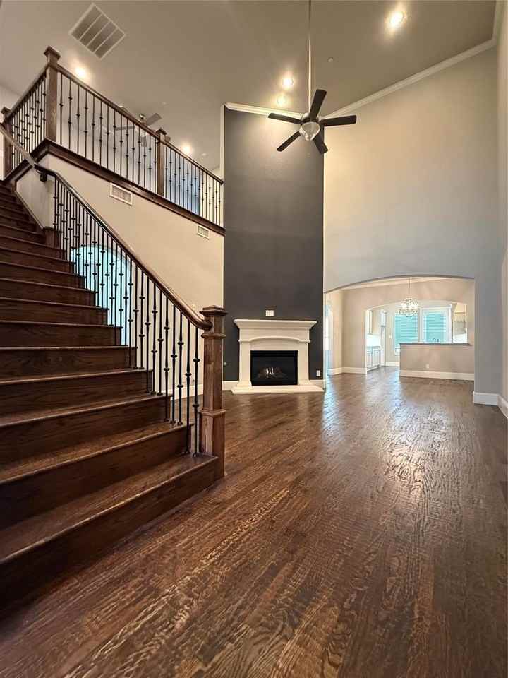4229 Colton Dr - Photo 2 of 31