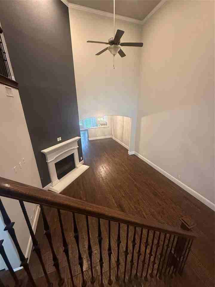 4229 Colton Dr - Photo 4 of 31