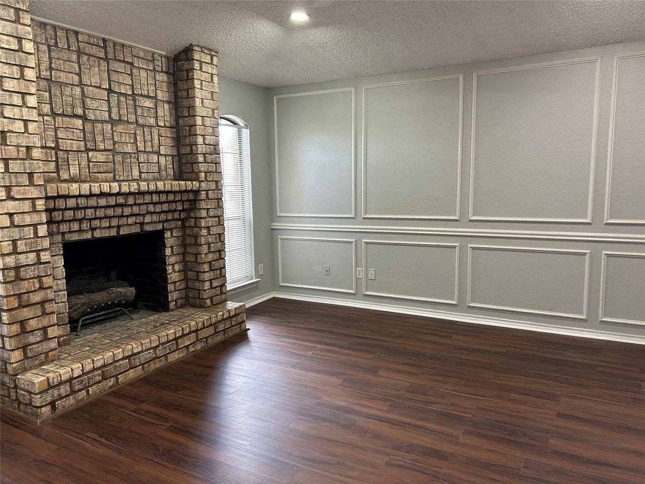 3125 Tina St - Photo 2 of 22