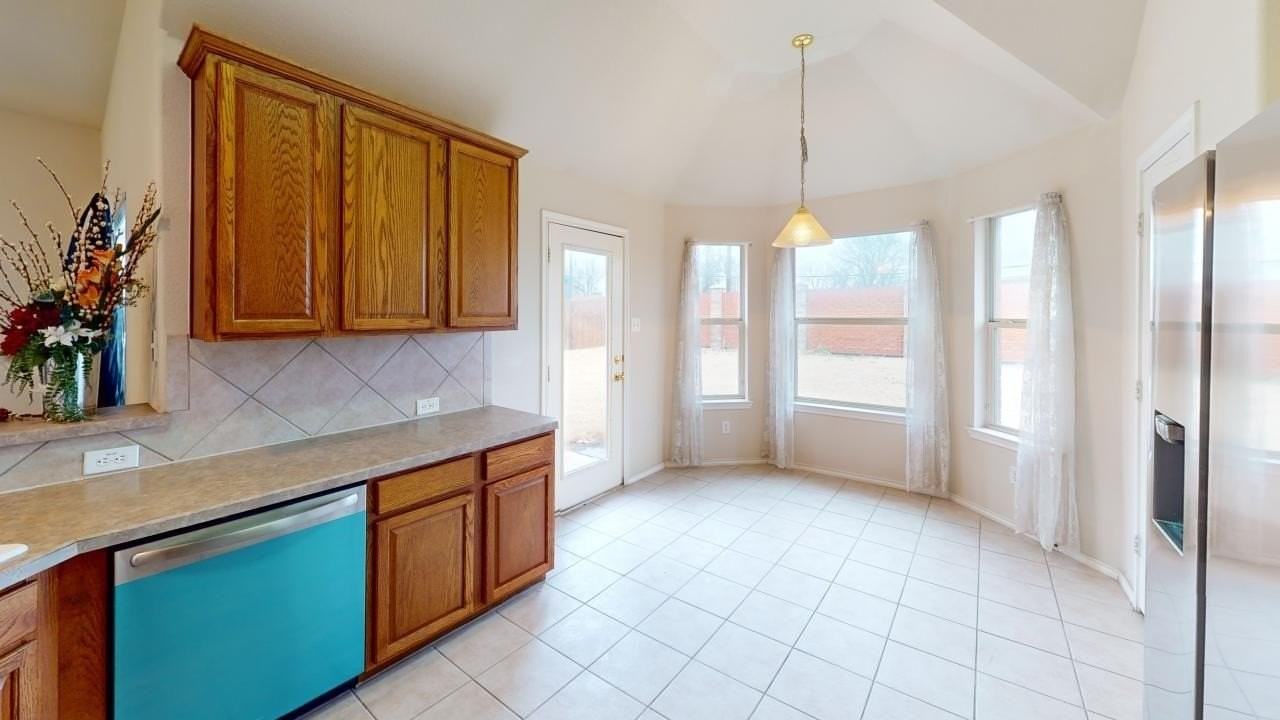 10514 Saint Georges Dr - Photo 4 of 20