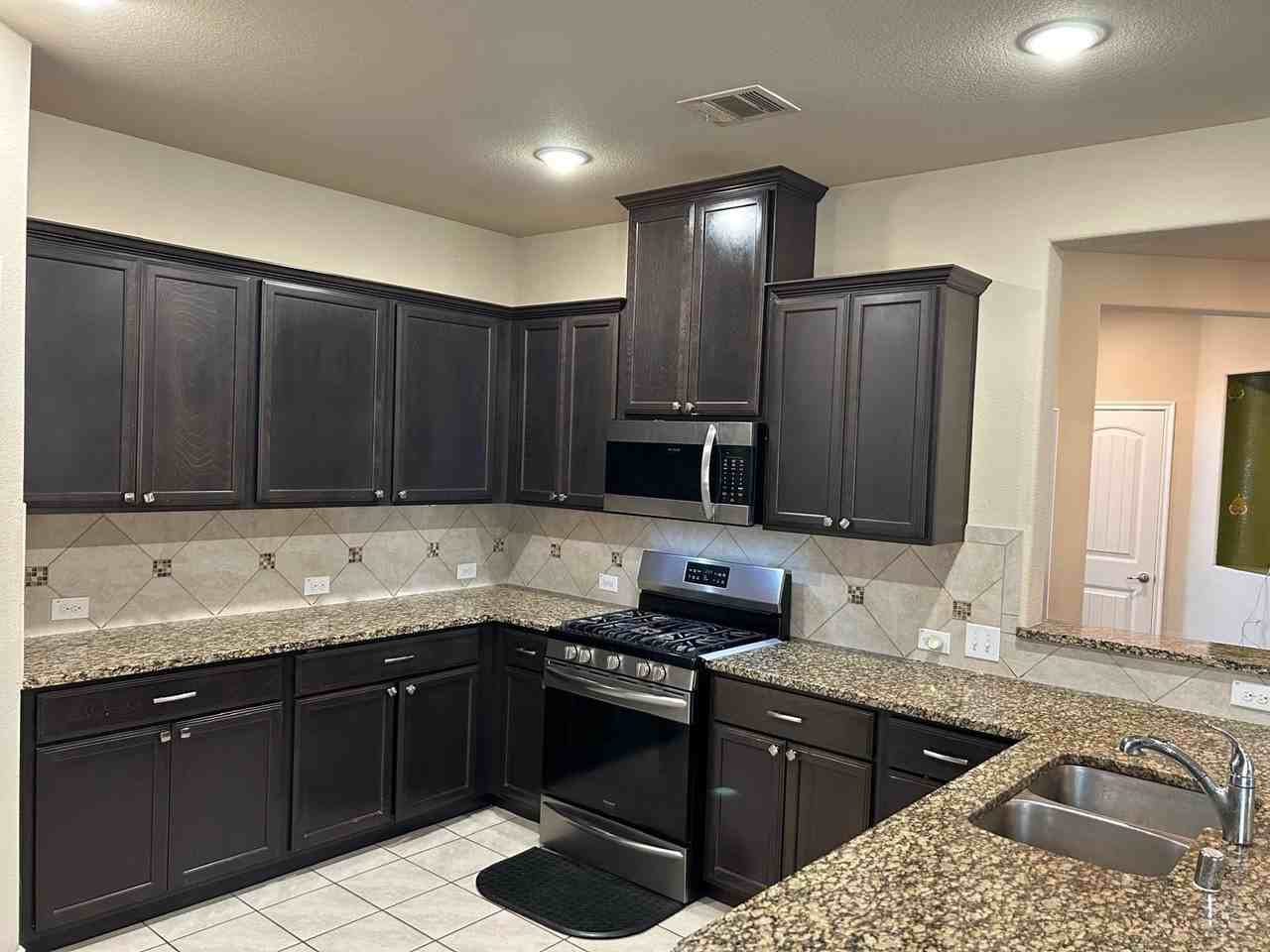10320 Big Sandy Ct - Photo 5 of 36