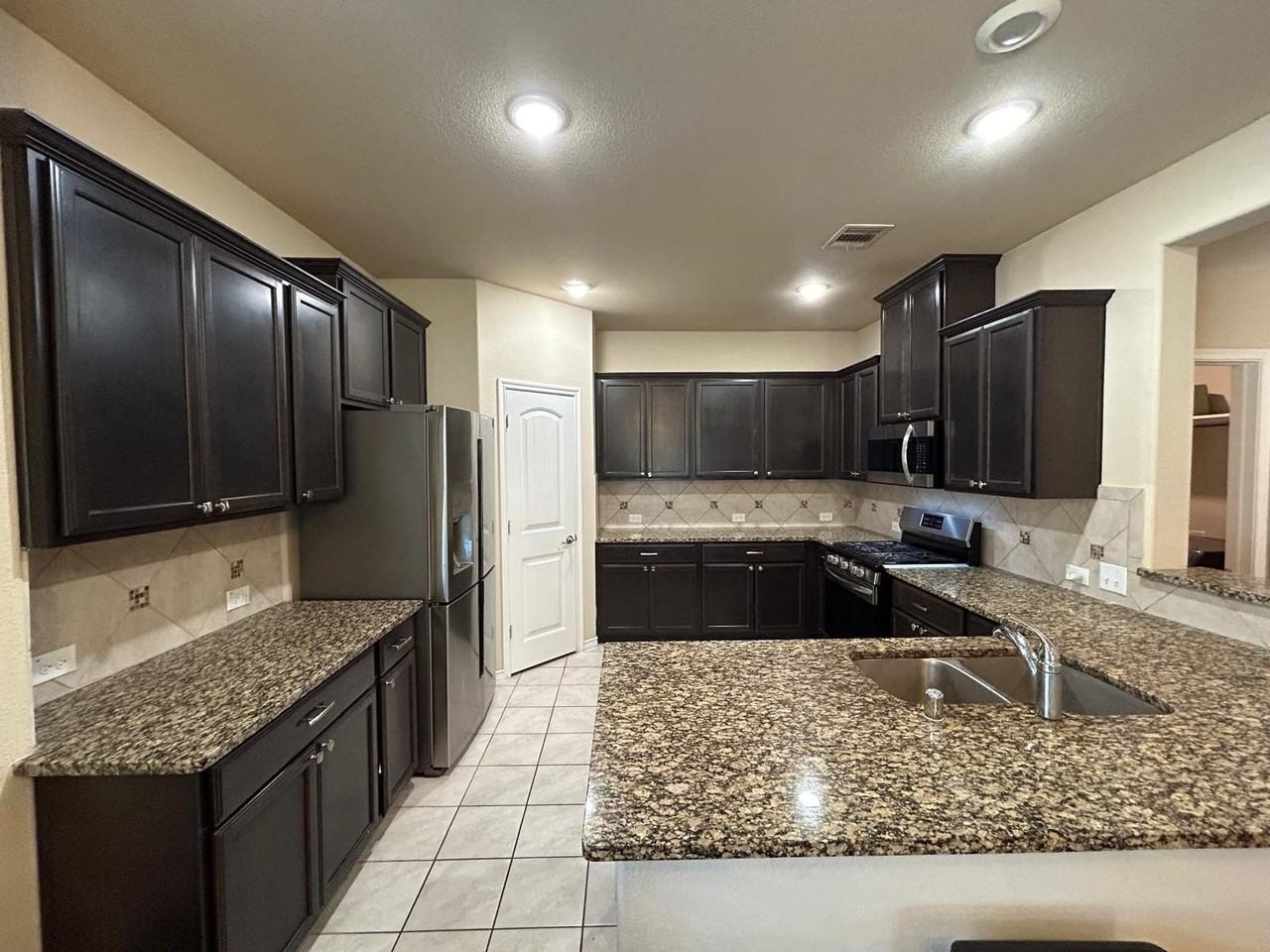 10320 Big Sandy Ct - Photo 6 of 36