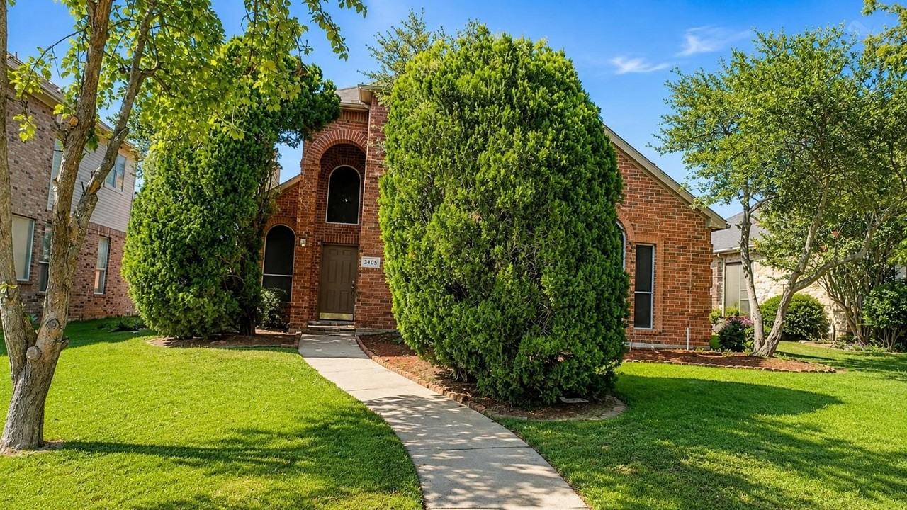 3949 Windford Dr