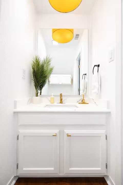 2727 Reagan St #D - Photo 7 of 33