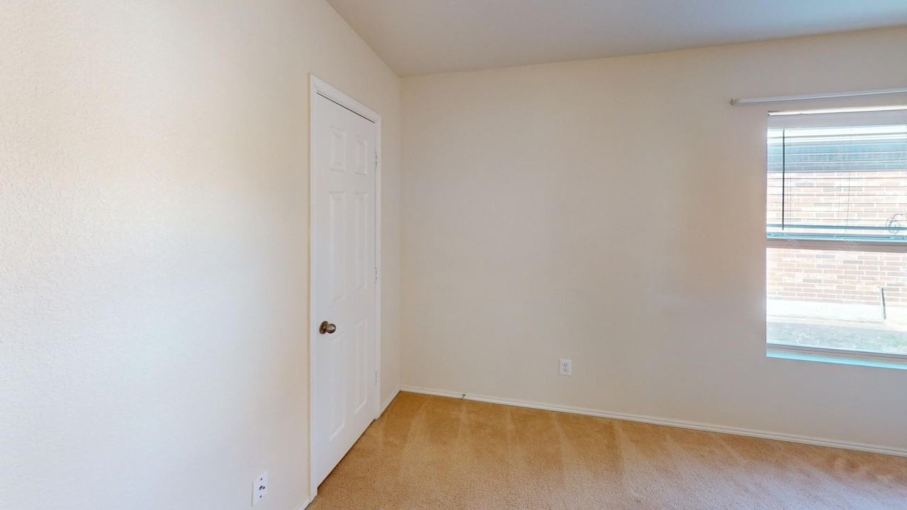 12616 Seagull Way - Photo 7 of 18