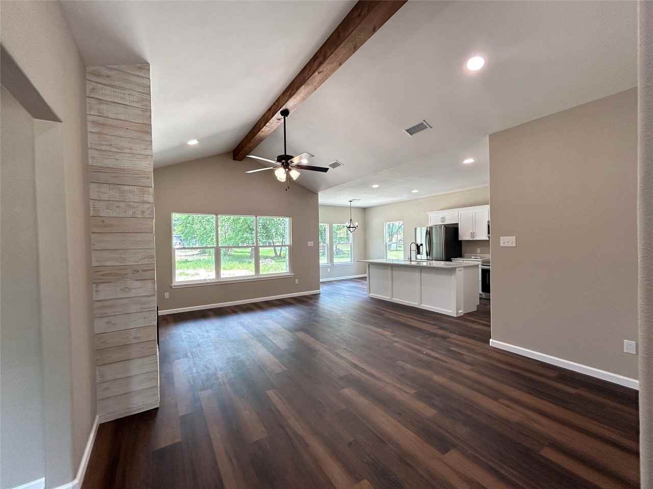923 Putman St - Photo 4 of 20