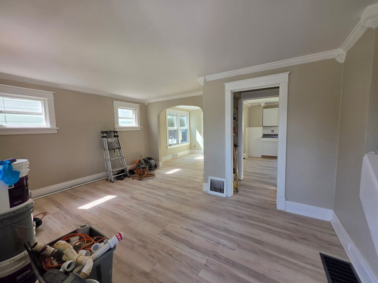 2450 La Salle Ave #1 - Photo 3 of 6