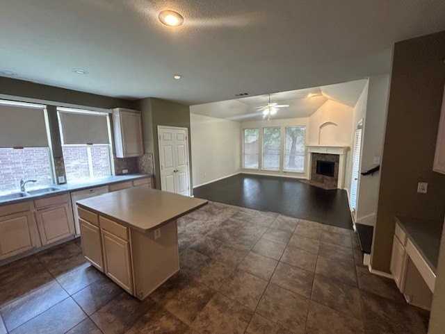 7215 Park Hill Trl - Photo 2 of 19