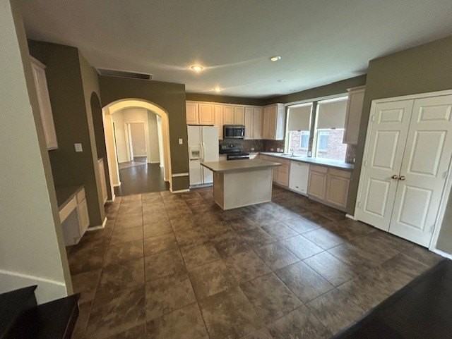 7215 Park Hill Trl - Photo 3 of 19