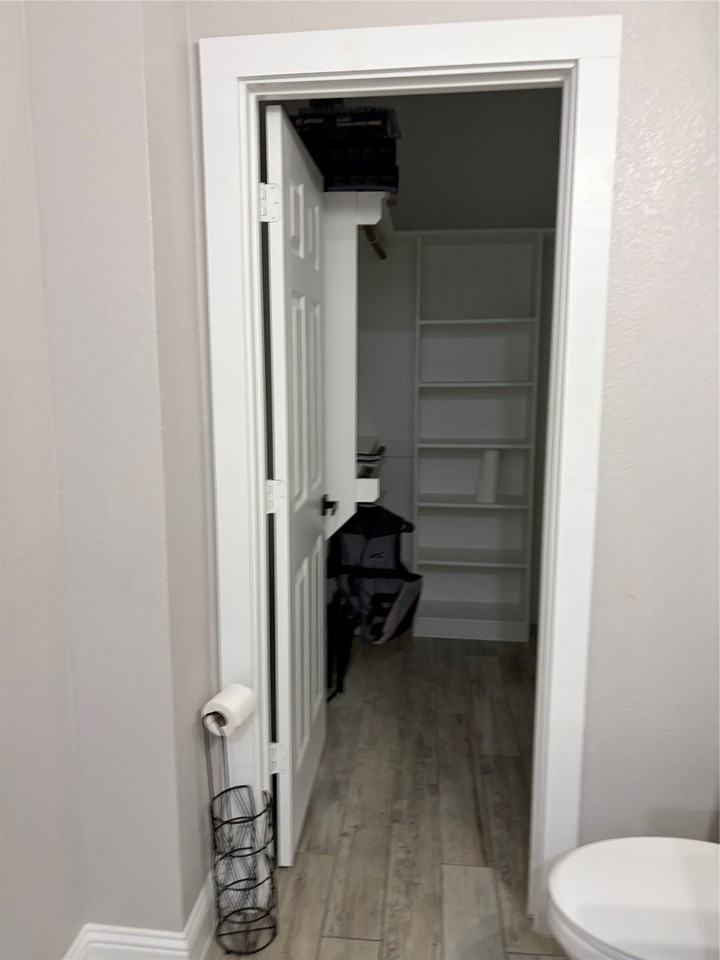 1131 W Sterrett Rd - Photo 4 of 13