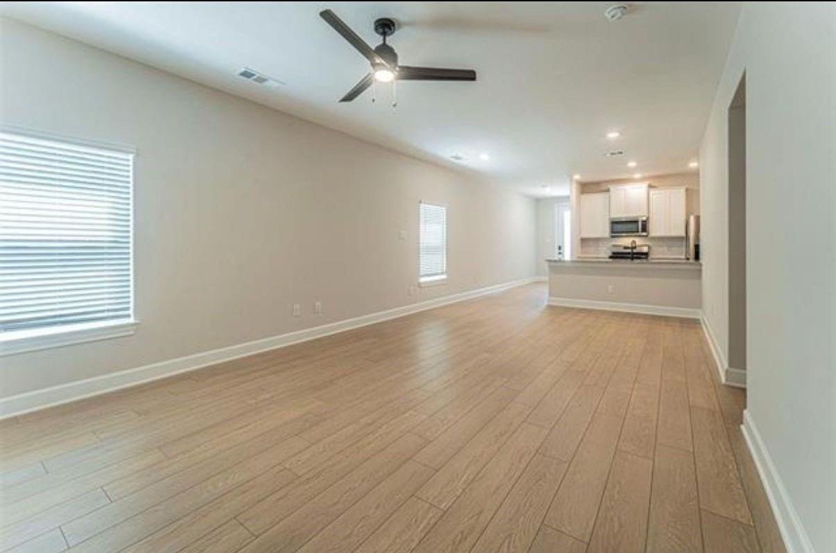 1204 Witherspoon Ln - Photo 5 of 25