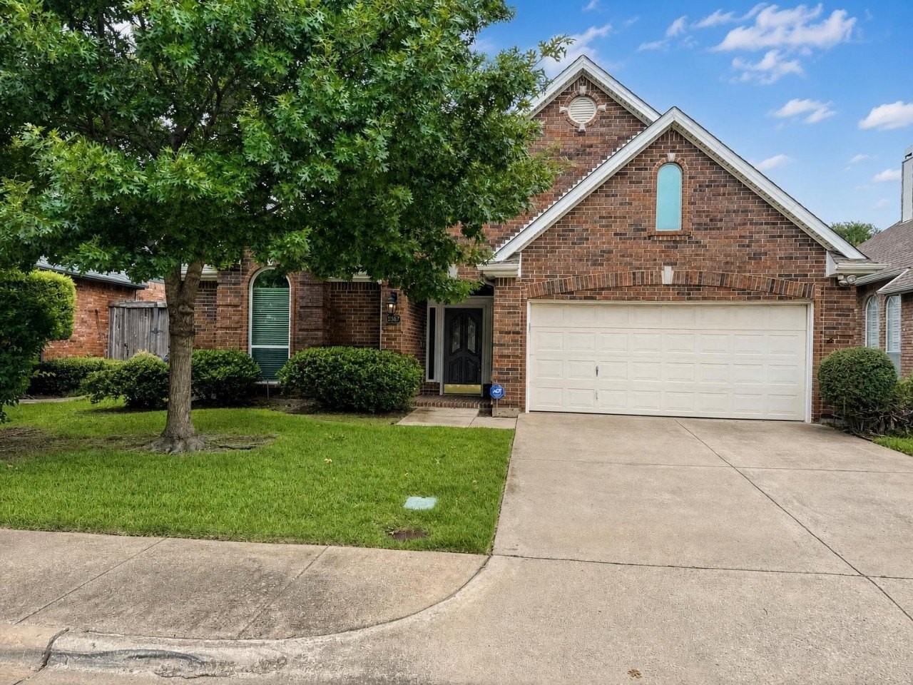 3867 Ridgelake Ct