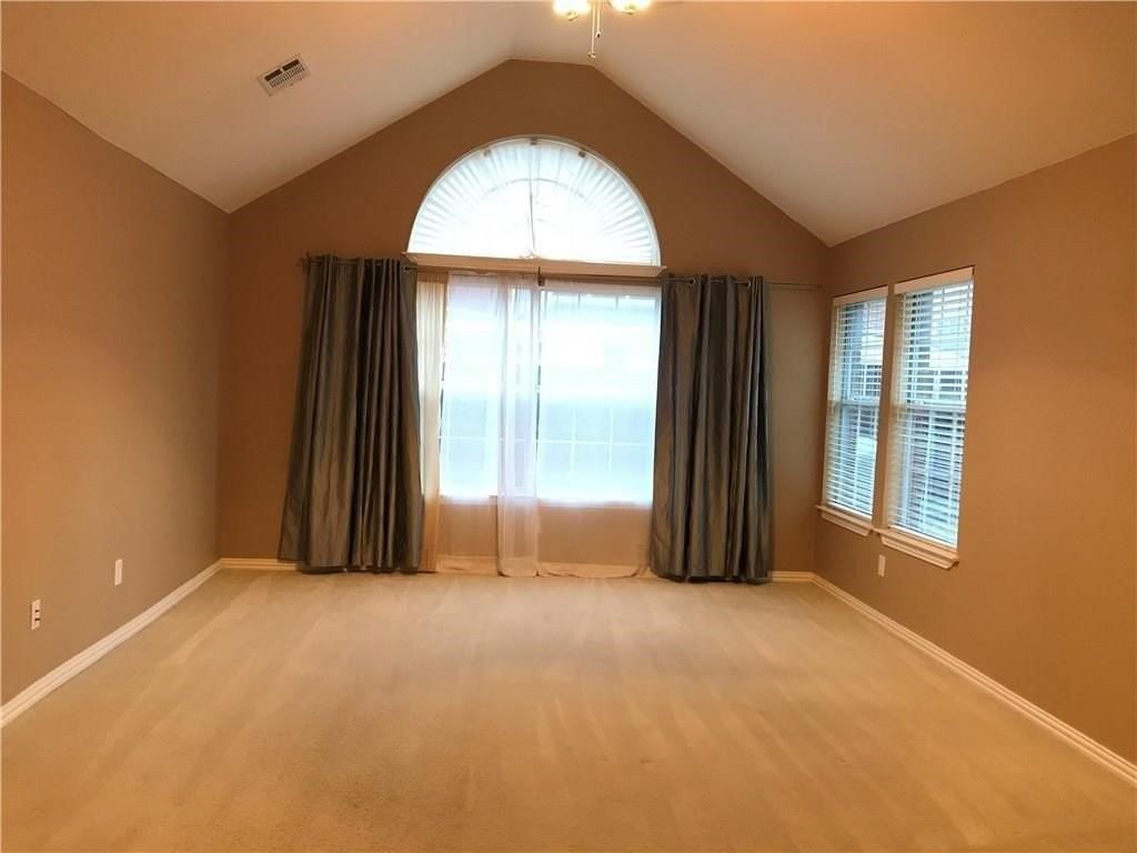 4205 Calloway Dr - Photo 7 of 17