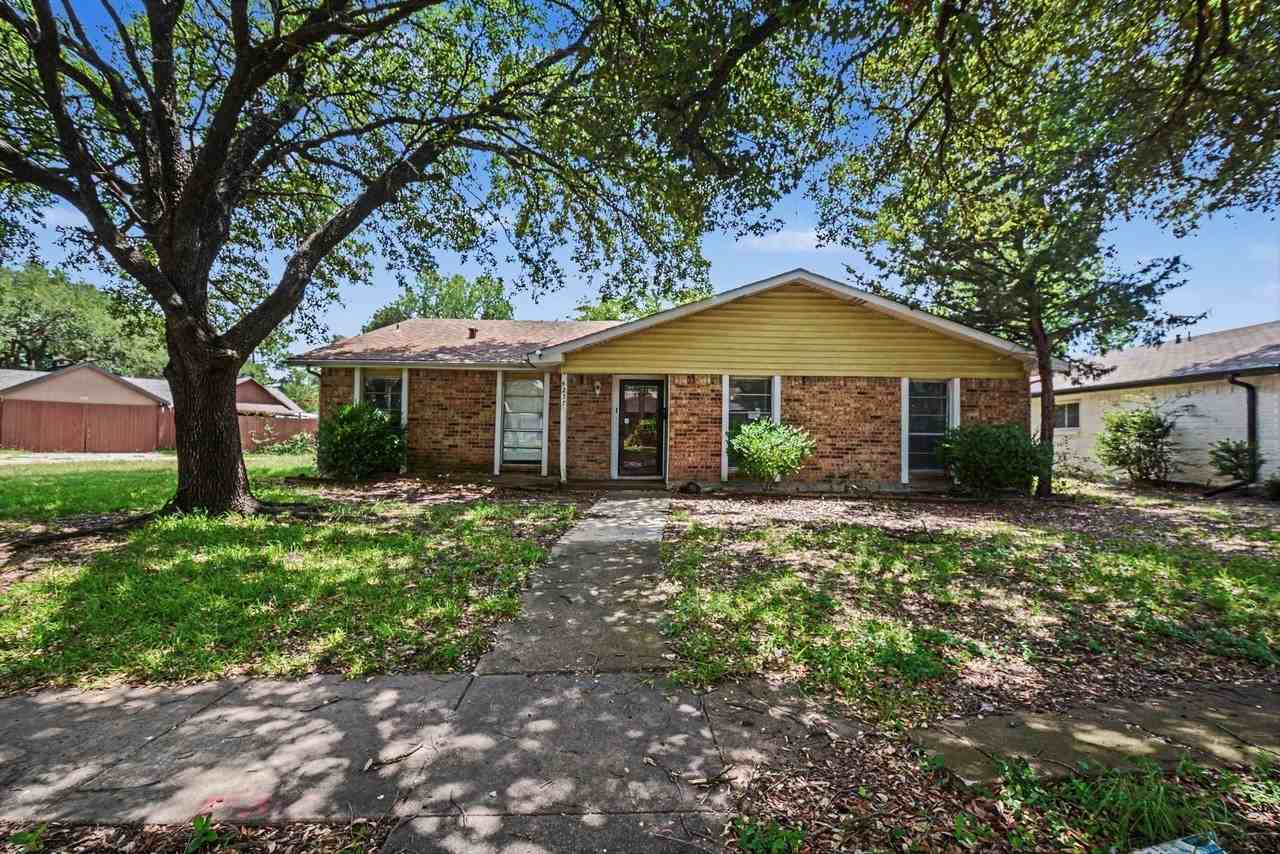 4237 Foliage Dr