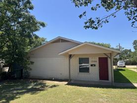 208 Hosack St - Photo 1 of 1